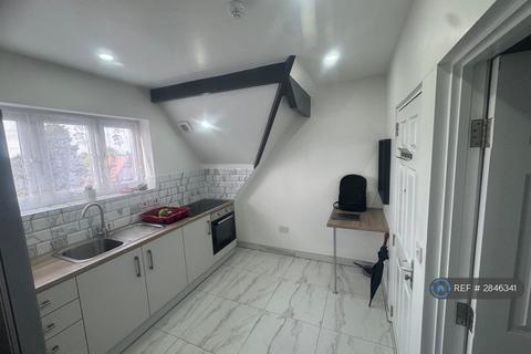 Studio to rent, Anderton Park Road, Birmingham, B13