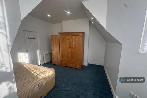 Studio to rent, Anderton Park Road, Birmingham, B13
