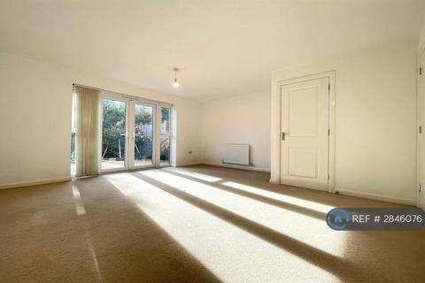 3 bedroom terraced house to rent, Eddleston Road, Swindon, SN1