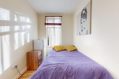 undefined, Chatsworth Road