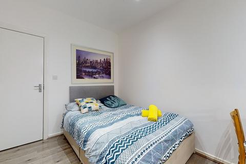 undefined, Blenheim Gardens