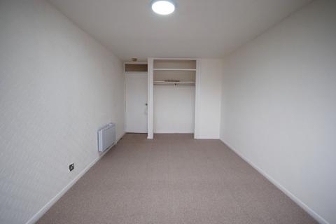 2 bedroom flat to rent, GREENPARK COURT, BRIDGEWATER ROAD, WEMBLEY