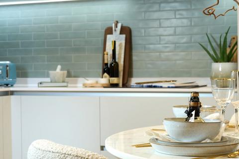 2 bedroom apartment for sale, Plot 882, at Grand Union, Wembley, HA0 1NW