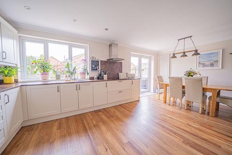 5 bedroom detached house for sale, Purnells Way, Knowle, B93