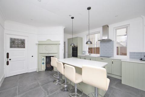 5 bedroom semi-detached house for sale, Blenheim Road, Deal, Kent, CT14