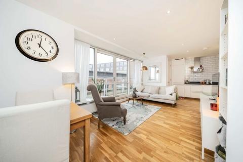 2 bedroom flat for sale, Hosier Lane, London EC1A