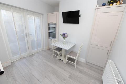 3 bedroom semi-detached house for sale, Elm Road, Wrose, Shipley
