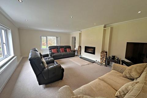 5 bedroom property with land for sale, Barrhill KA26