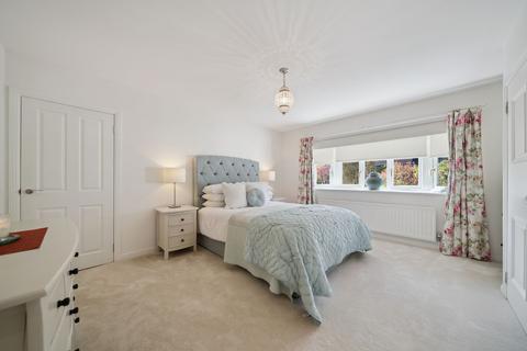 undefined, Islay Drive, Newton Mearns, G77