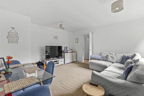 undefined, Birinus Close, High Wycombe HP12
