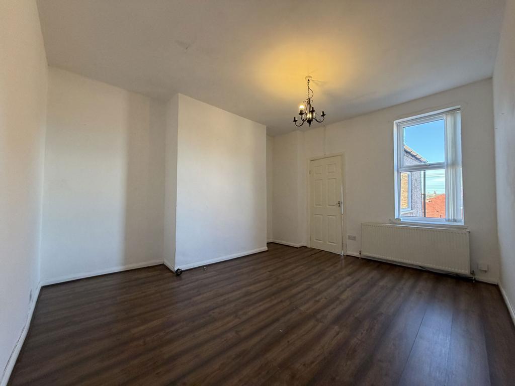 Apartment in Newcastle upon Tyne - View 2