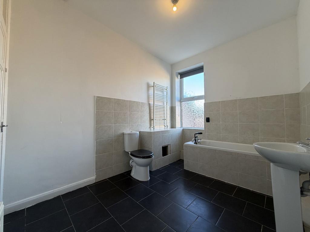 Apartment in Newcastle upon Tyne - More