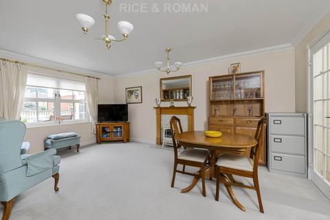 2 bedroom retirement property for sale, London Road, Ascot SL5