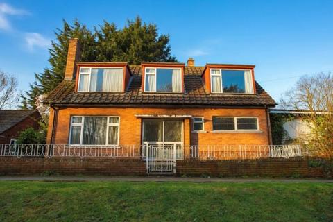 4 bedroom detached house for sale, The Glynne, Cornist Road, Flint, Clwyd, CH6 5HG