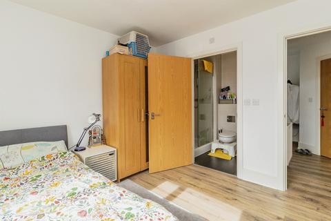 2 bedroom ground floor flat for sale, Bowling Green Close, Bletchley, Milton Keynes