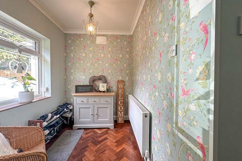 4 bedroom detached bungalow for sale, Dell Lane, Wirral, CH60
