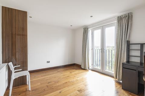 undefined, Northiam, London, N12