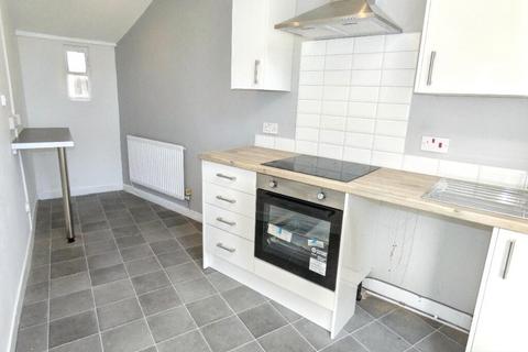2 bedroom ground floor flat to rent, Gateside Street, Largs KA30