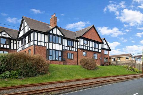 2 bedroom apartment for sale, King Edward Close, Onchan, IM3