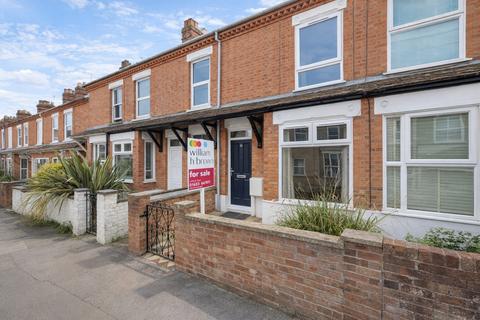 3 bedroom terraced house for sale, Avenue Road, Norwich