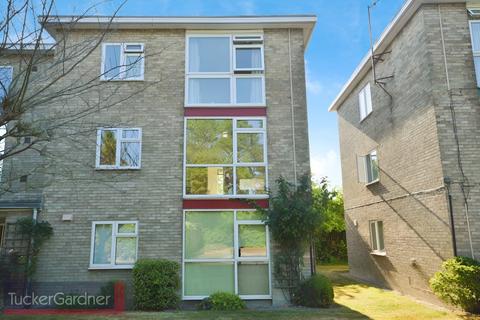 2 bedroom flat to rent, Lilac Court, Cambridge, CB1