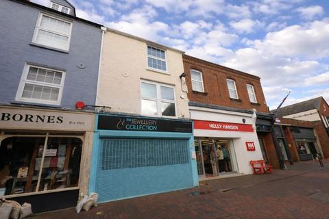 undefined, High Street, Cowes, Isle of Wight