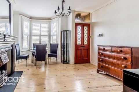 2 bedroom terraced house for sale, Cornwall Road, Rochester