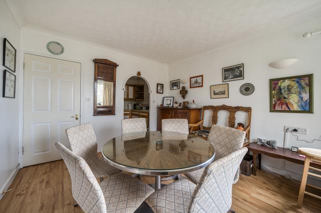 Apartment in Oxford, North Oxford - View 4