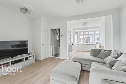 Cherry Tree Close, Rainham