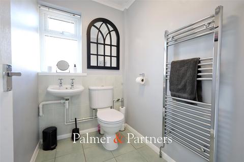 undefined, Rochford Way, Walton on the Naze, Essex, CO14