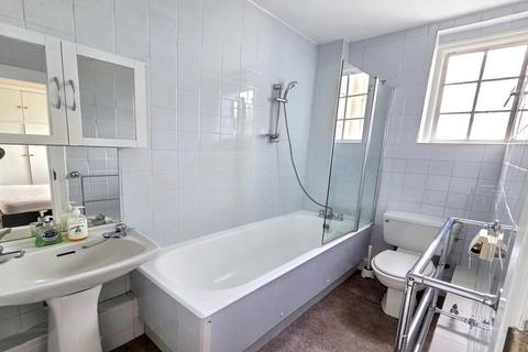 undefined, Mortimer Court, Abbey Road, St Johns Wood,, NW8