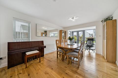 4 bedroom detached house for sale, Weir Street, Stirling, FK8