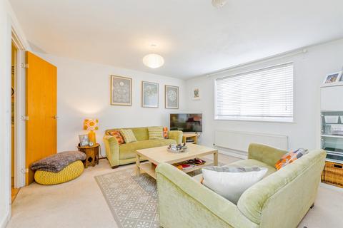 2 bedroom apartment for sale, Clos Dewi Sant, Canton, Cardiff