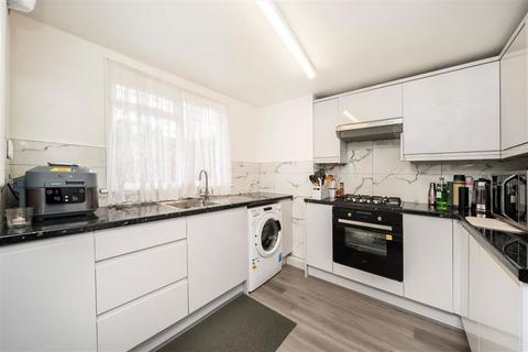 3 bedroom terraced house for sale, Rolt Street, London SE8