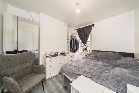 3 bedroom terraced house for sale, Rolt Street, London SE8