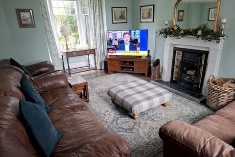 5 bedroom townhouse for sale, Salop Road, Welshpool SY21
