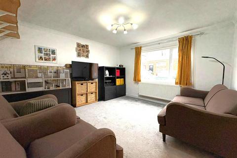 2 bedroom end of terrace house for sale, The Leys, Evesham