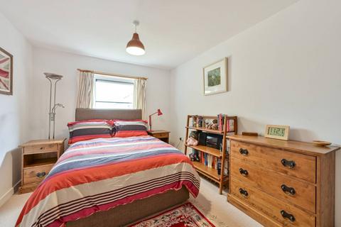 1 bedroom flat for sale, Scott Avenue, West Hill, London, SW15