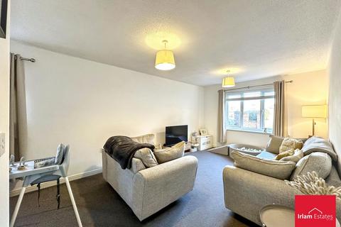 2 bedroom flat for sale, Rixtonleys Drive, Irlam, M44