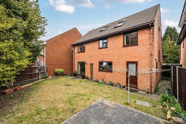 Garden/Rear of Prope