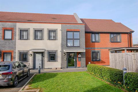 2 bedroom apartment for sale, Barnaby Court, Wallingford OX10