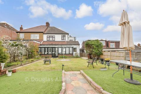 5 bedroom semi-detached house for sale, Hillington Gardens, Woodford Green, Essex