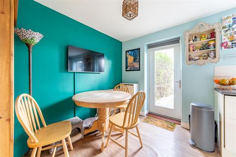 3 bedroom end of terrace house for sale, Leasingthorne Way, Great Park, NE13