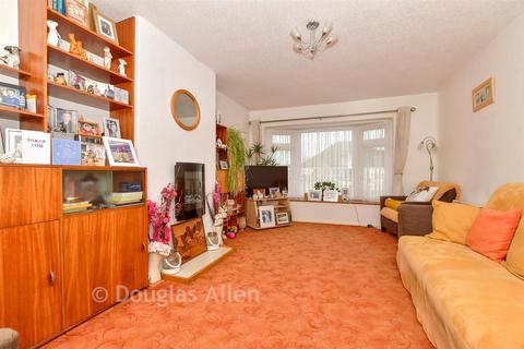 4 bedroom semi-detached house for sale, Romney Road, Billericay CM12