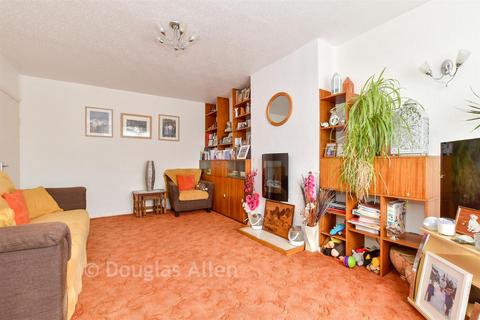 4 bedroom semi-detached house for sale, Romney Road, Billericay CM12