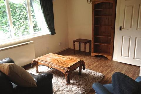2 bedroom apartment to rent, Mains Court, Durham, DH1