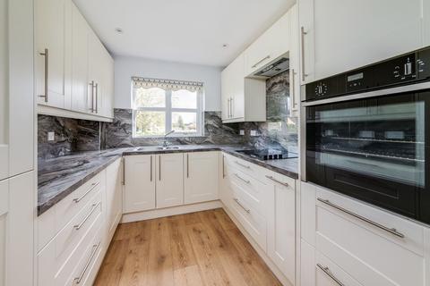 2 bedroom flat for sale, Field Gardens, Abingdon OX13