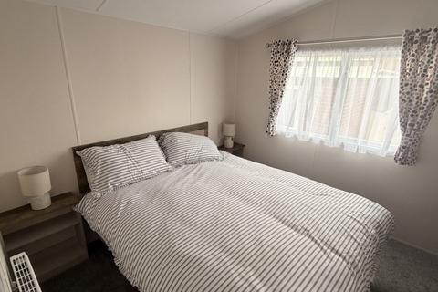 2 bedroom park home for sale, Eastern Beach Holiday Park