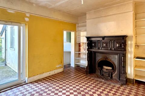 2 bedroom semi-detached house for sale, South Road, Sully
