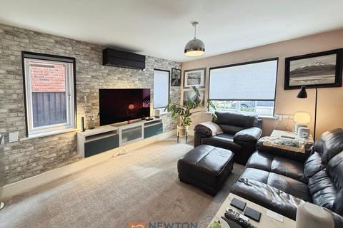 4 bedroom detached house for sale, Kingfisher Way, Ollerton, NG22